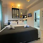 Apartment Gogh Old *